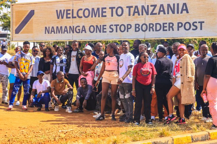 Cross-border multi-country expeditions